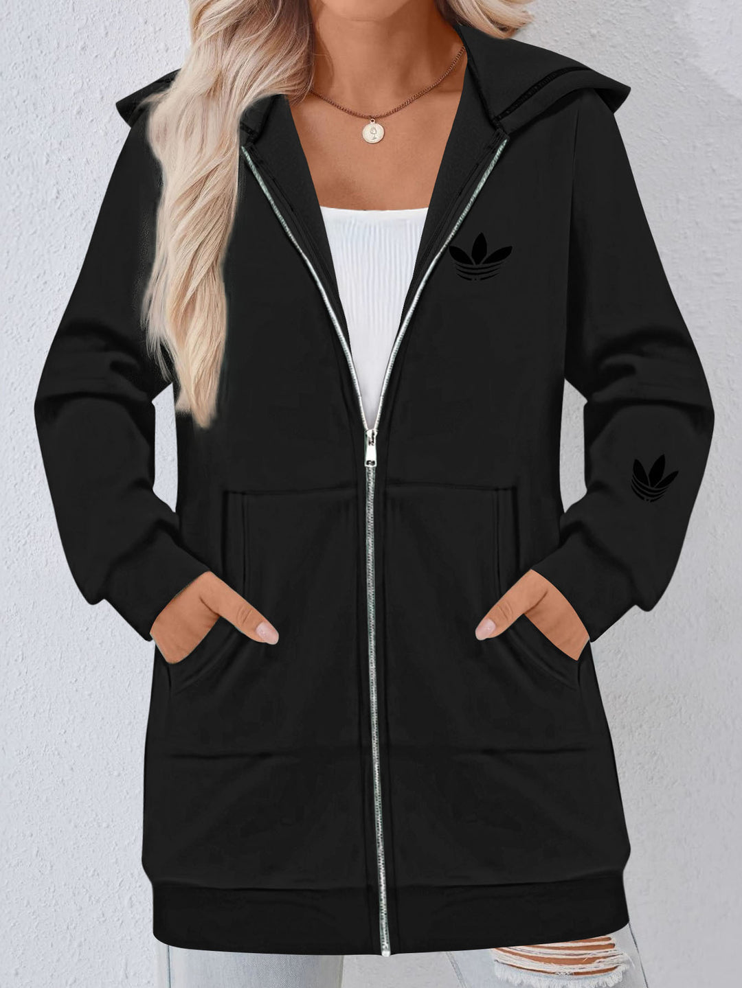 Damen Lange Kapuzen-Sweatjacke mit Metallreißverschluss, Kängurutaschen und figurumspielender Silhouette Echoarchiv