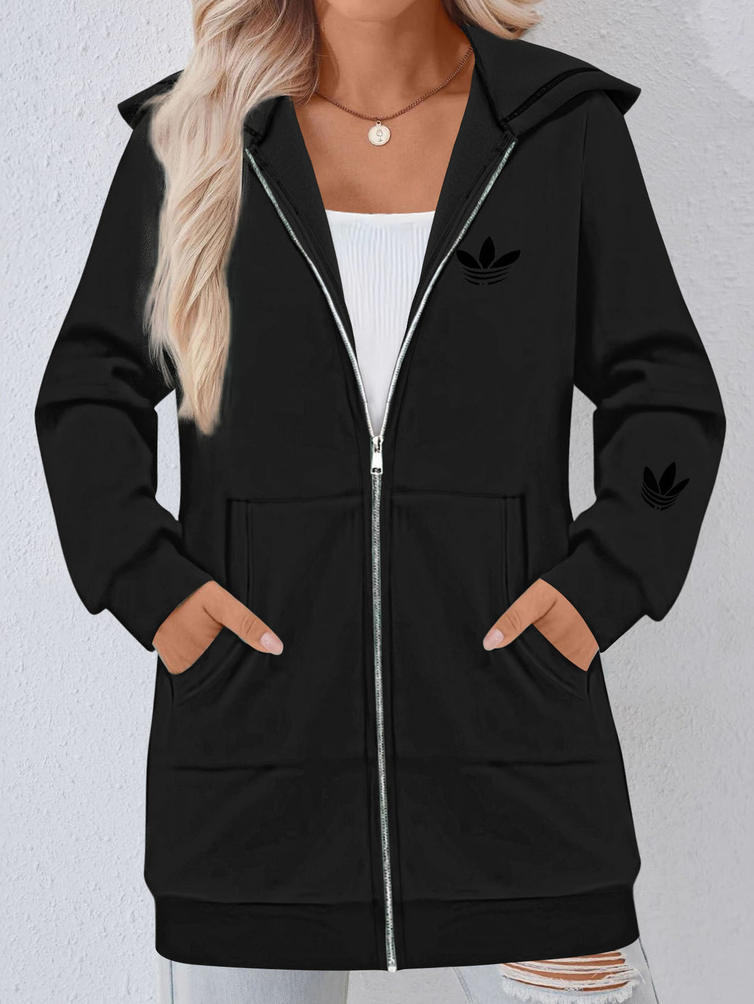 Damen Lange Kapuzen-Sweatjacke mit Metallreißverschluss, Kängurutaschen und figurumspielender Silhouette – Auréline
