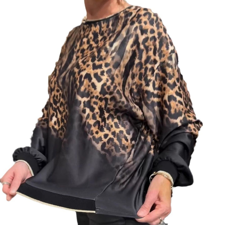Damen nan seidige Oversize-Bluse mit Animalmuster, Raglanärmeln und elastischem Saum Echo Archiv