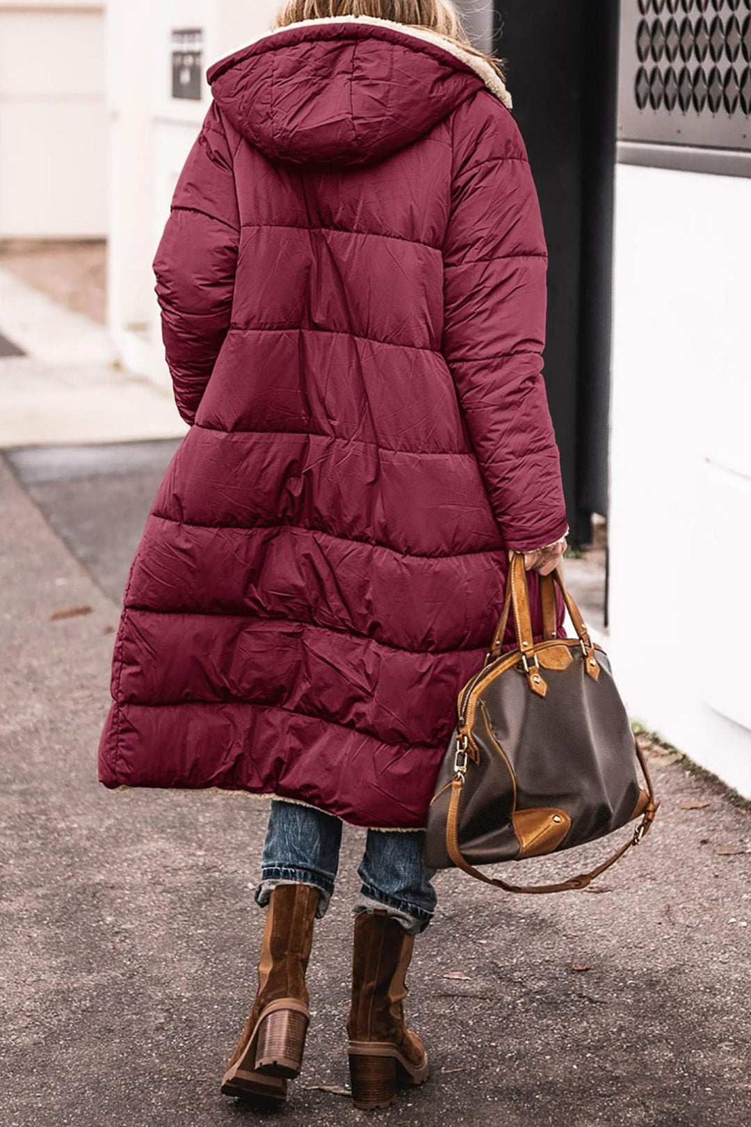 Damen lange, gefütterte Winterjacke mit Fleece-Futter Echoarchiv