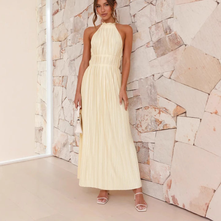 Damen Hochwertiges Plisseekleid mit Häkelkragen und Taillengürtel Echo Archiv