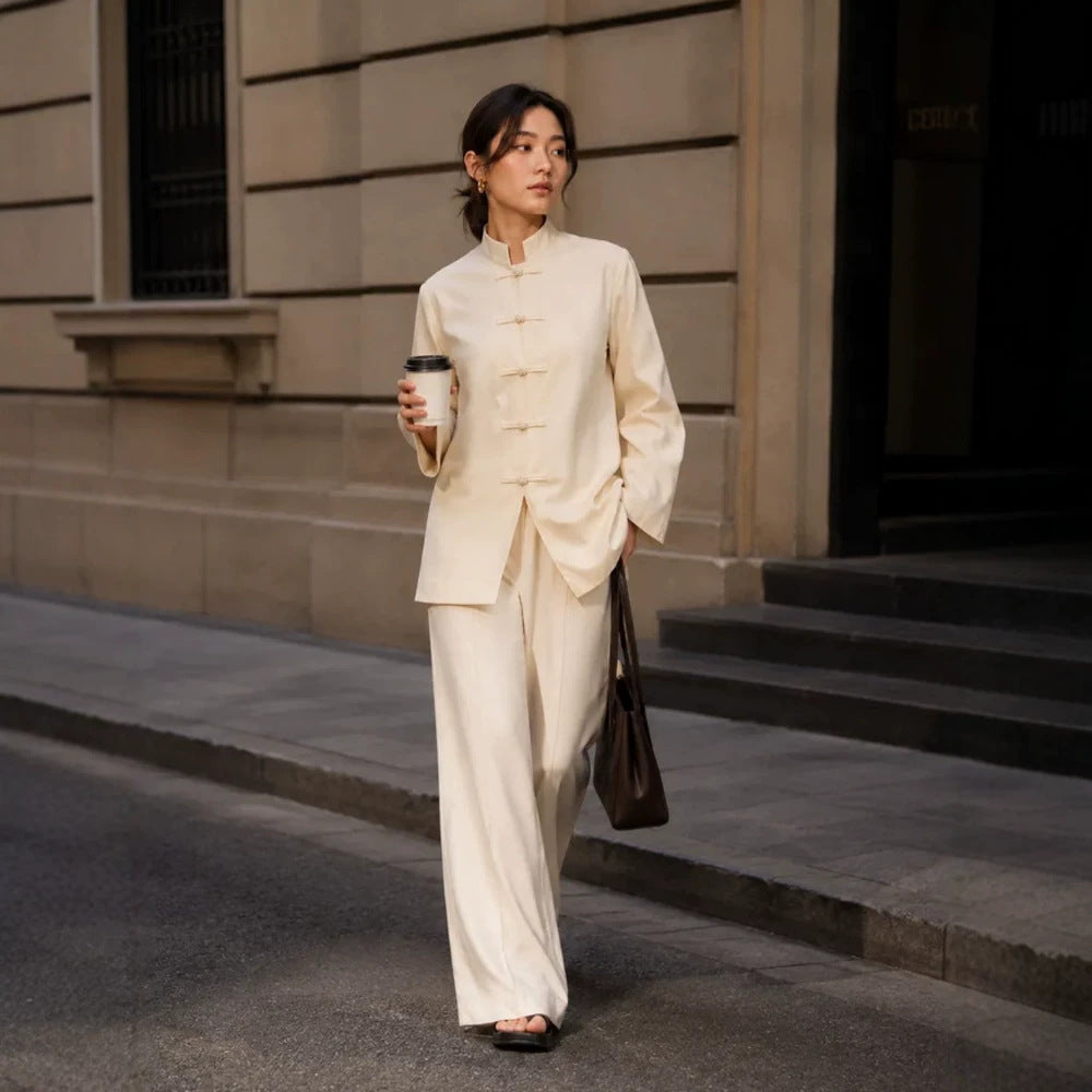 Damen Mandarin-Kragen Tunikajacke mit Knotenverschlüssen und weiter Palazzo-Hose Echoarchiv