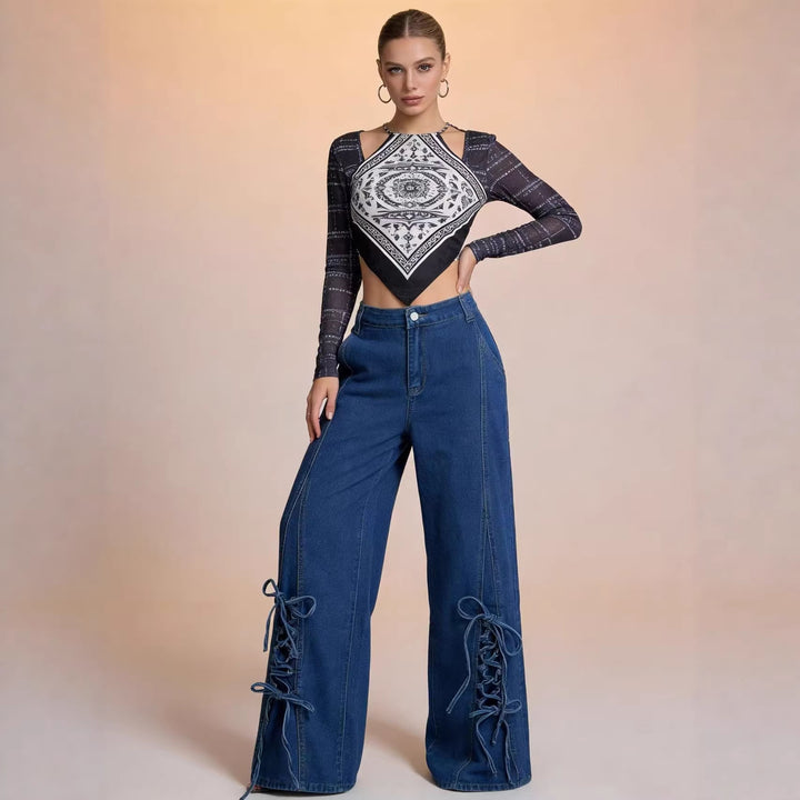 Damen Schlagjeans mit trendigem Schnürdetail und weitem Bein Echo Archiv
