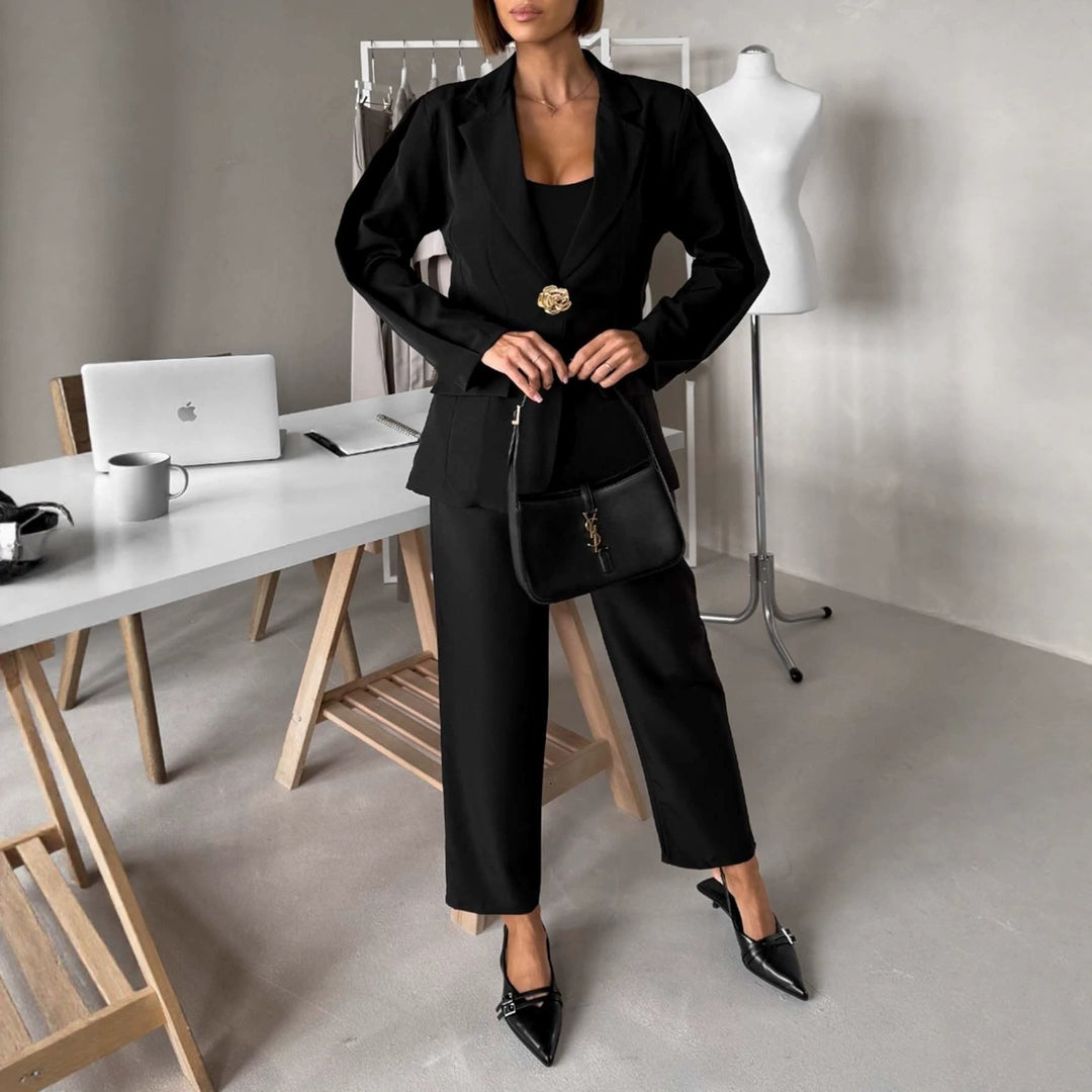 Damen Taillierter Ein-Knopf-Blazer mit floralem Dekoverschluss und Klappentaschen Echoarchiv