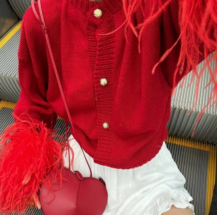 Damen 300+ Cropped Strickjacke mit Fransenärmeln und Perlenknopfleiste Echo Archiv