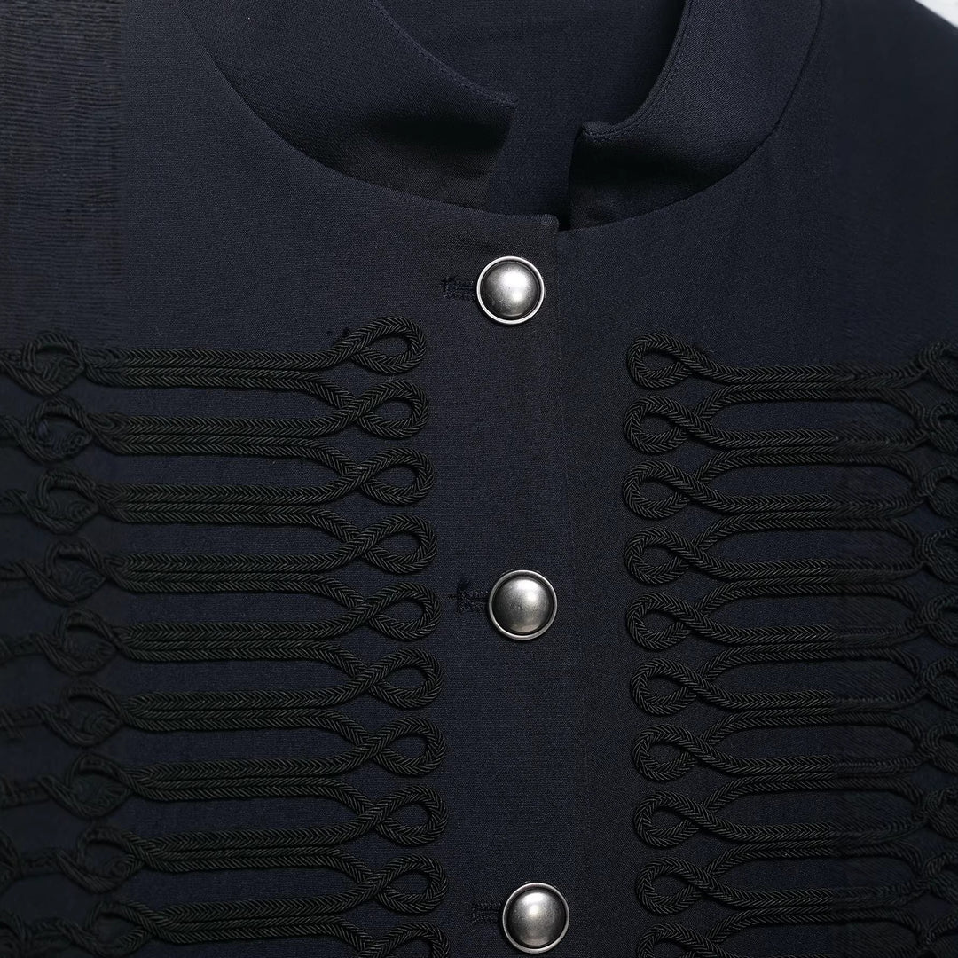 Damen Cropped militärinspirierte Kurzjacke mit Stehkragen und Zierkordeln Echoarchiv