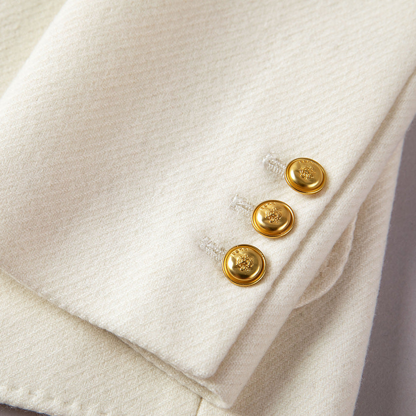 Damen Eleganter Wollblazer mit aufgesetzten Taschen Echoarchiv