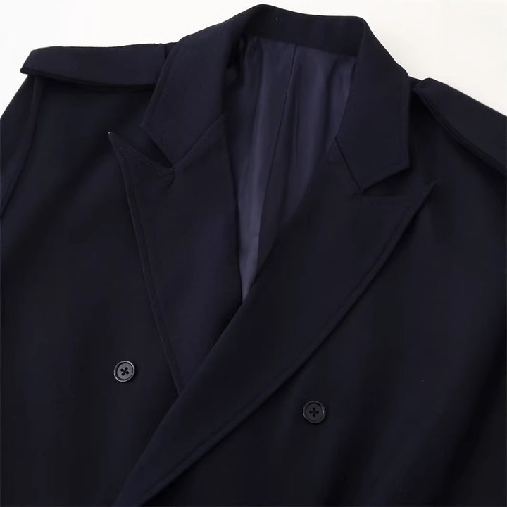 Damen Doppelreihiger Field-Blazer mit großen Pattentaschen und Schulterklappen Echo Archiv
