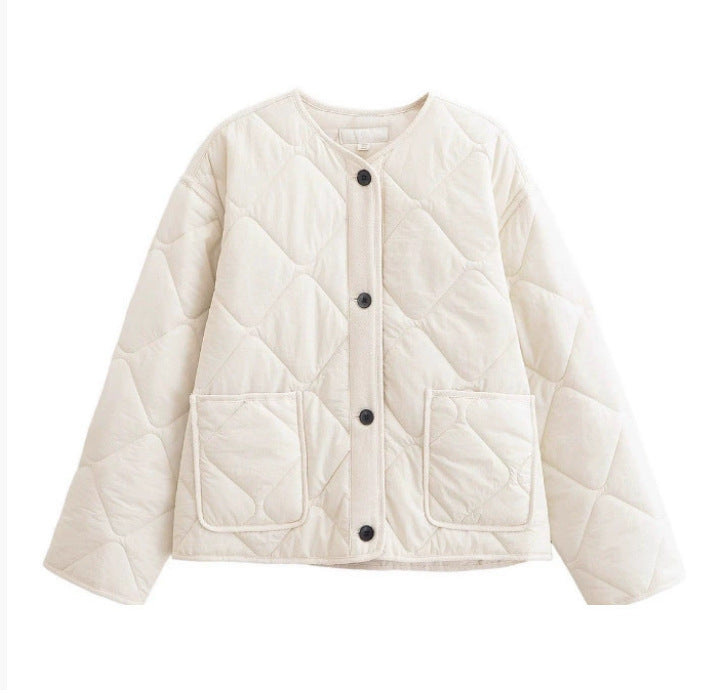 Damen 20+ gesteppte Overshirt-Jacke mit Rundhals, durchgehender Knopfleiste und aufgesetzten Taschen Echo Archiv