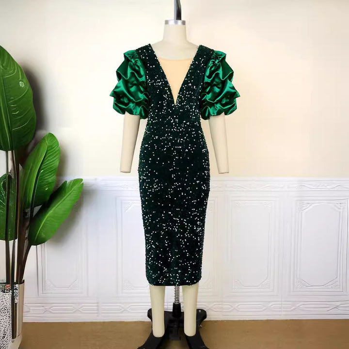 Damen glamouröses Abendkleid mit Puffärmeln Echo Archiv
