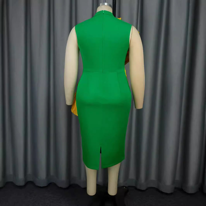 Damen elegantes Kleid mit extravaganten Rüschenelementen Echo Archiv