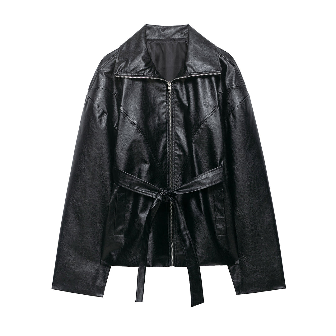 Damen Kurze Kunstlederjacke mit Taillengürtel, Reißverschluss und markantem Kragen Echo Archiv