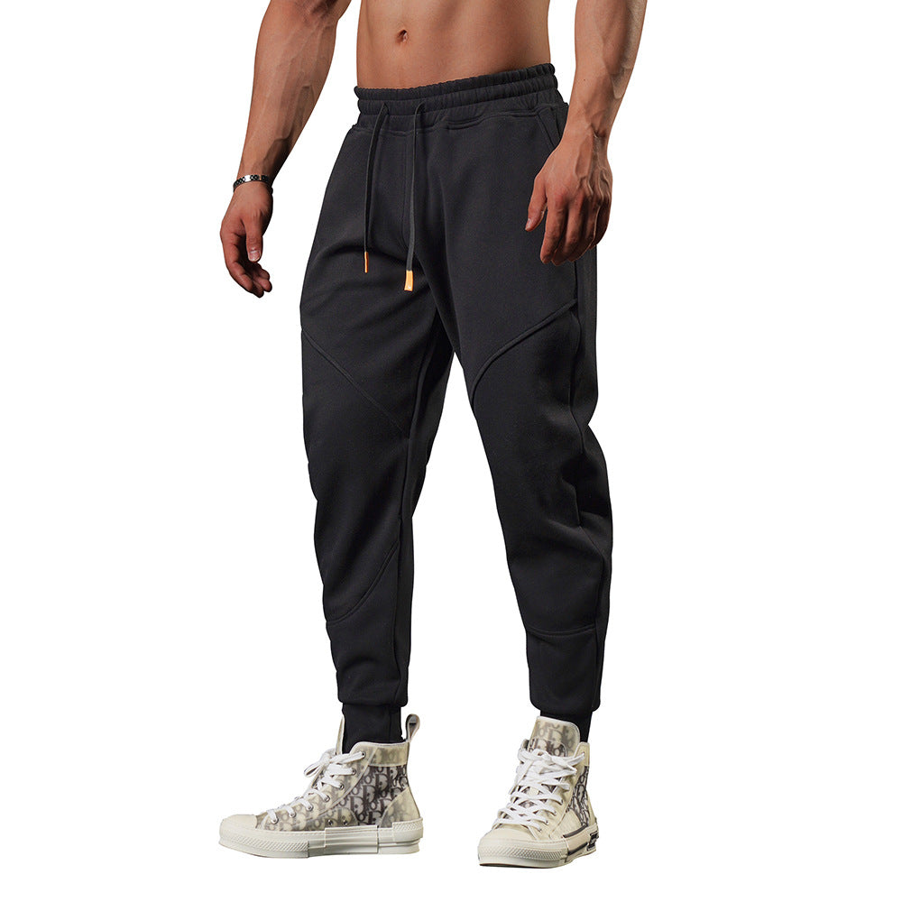 Herren Sportliche Jogginghose mit ergonomischem Schnitt und stylischen Akzenten Echoarchiv