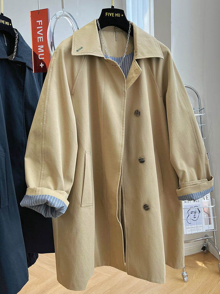 Damen Oversize-Trenchcoat mit Raglanärmeln, verdeckter Knopfleiste & verstellbaren Manschetten Echo Archiv