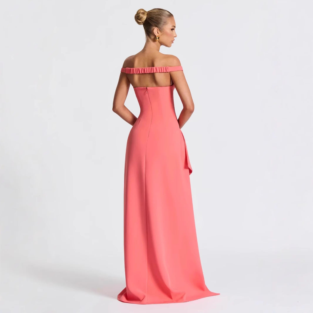 Damen Elegantes Maxikleid mit schulterfreiem Design und hohem Schlitz Echo Archiv