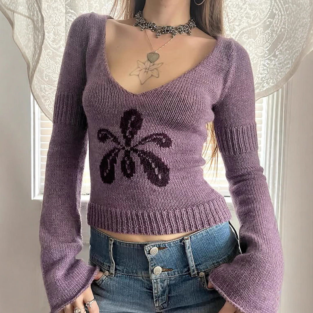 Damen nan kurzes Feinstrick V‑Pullover mit floralem Intarsienmotiv und ausgestellten Trompetenärmeln Echo Archiv