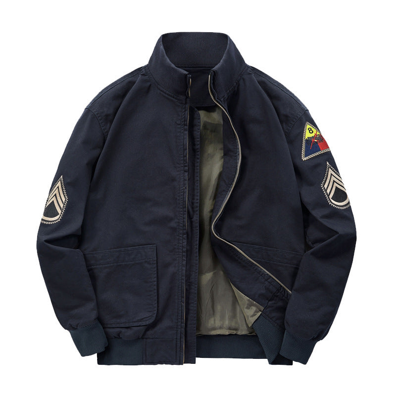 Herren Military-inspirierte Canvas-Bomberjacke mit Aufnähern, Stehkragen und Utility-Taschen Echoarchiv