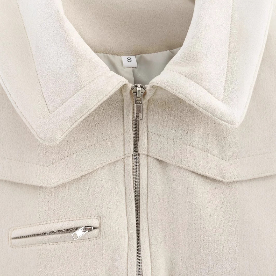 Damen cropped Fieldblouson mit Schulterklappen, großen Pattentaschen und mittiger Reißverschluss – Célinea