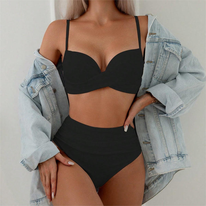 Damen Bikini-Set mit hoch geschnittenem Slip und elegantem Oberteil Echo Archiv