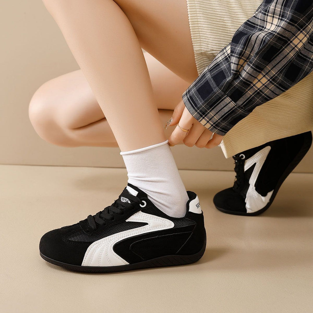 Damen Lauf-Sneaker mit atmungsaktiver Mesh-Oberfläche und griffiger Gummisohle Echo Archiv