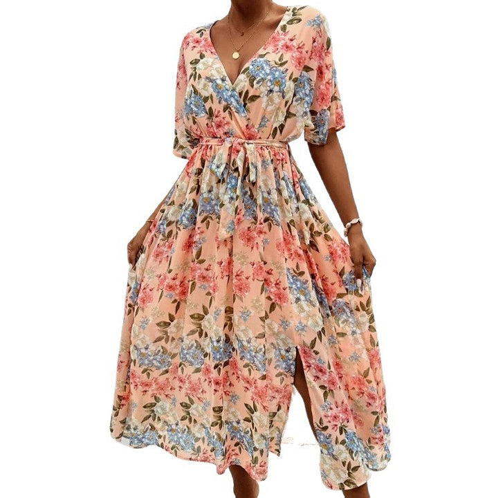 Damen nan florales V-Ausschnitt-Bindekleid mit tailliertem Gürtel und seitlichem Beinschlitz Echo Archiv