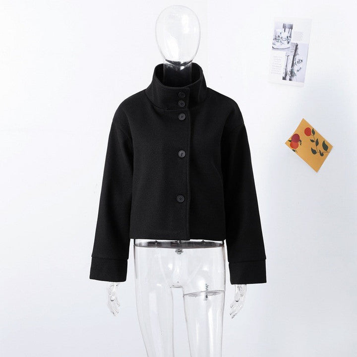 Damen Kurze Jacke mit hohem Kragen und Knopfverschluss Echoarchiv