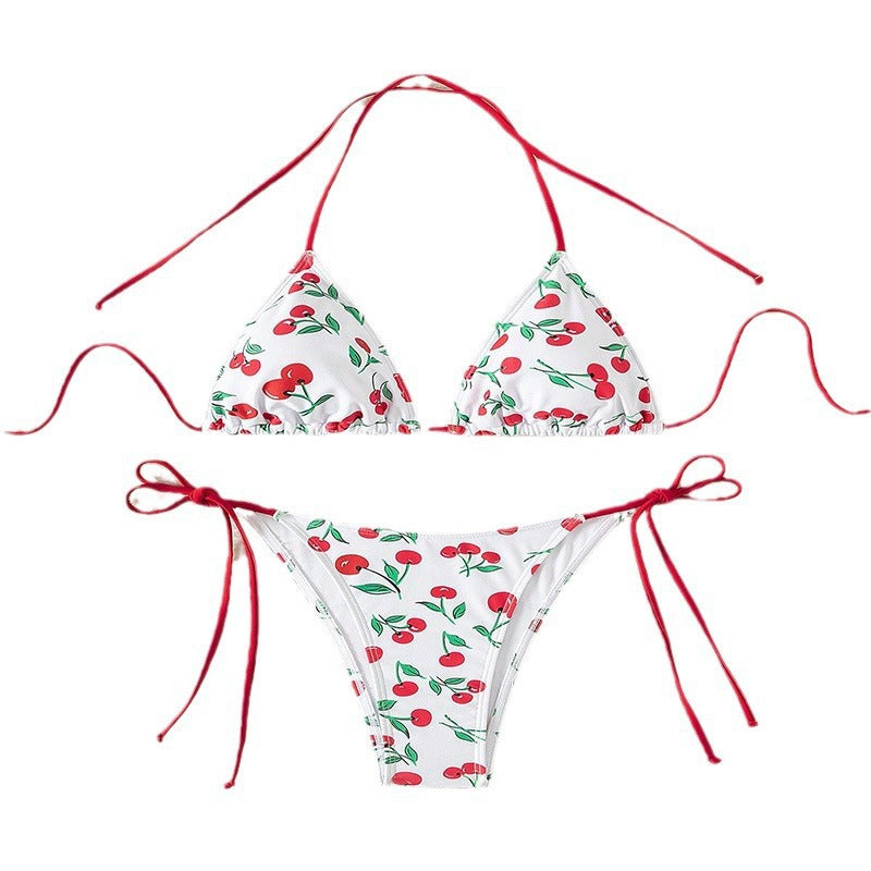 Damen Triangel-Bikini mit fröhlichem Kirschmotiv Echo Archiv