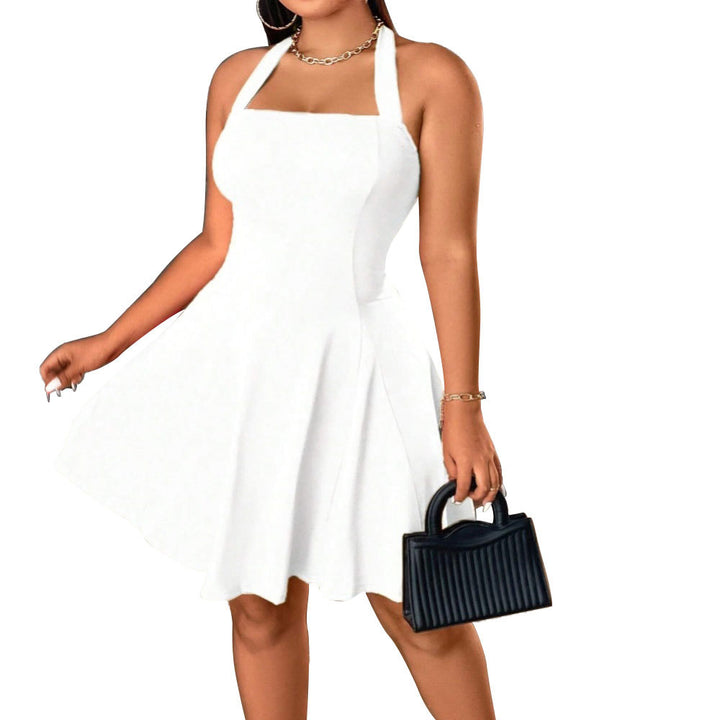 Damen A-Linien Kleid mit schulterfreiem Design und elegantem Schnitt Echo Archiv