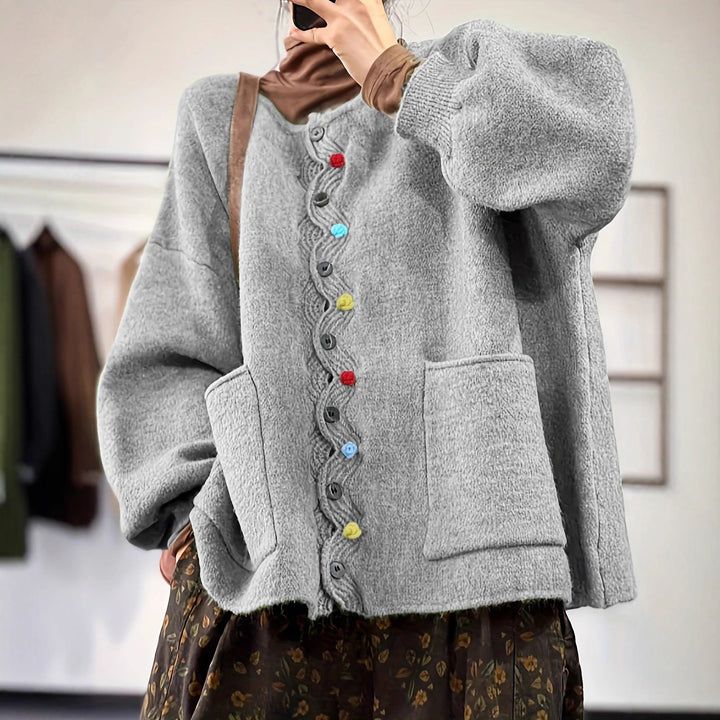 Damen Oversized Strickcardigan mit Zierknopfleiste und aufgesetzten Taschen – Veloura