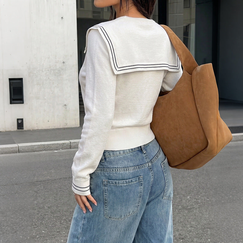 Damen Modischer Pullover mit Siegelschiffkragen Echo Archiv