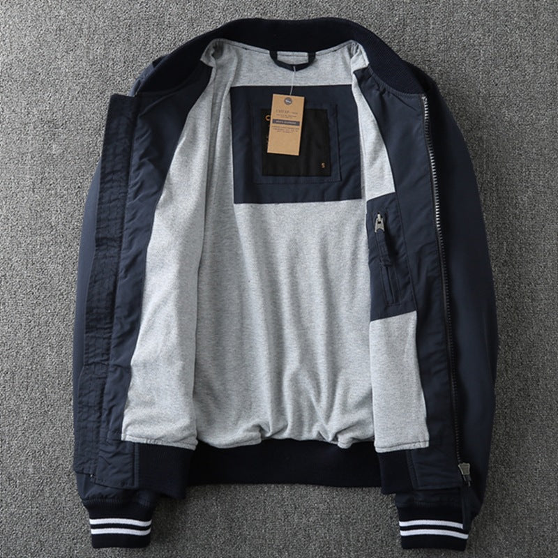 Herren Sportliche Bomberjacke mit praktischen Taschen und elastischen Bündchen Echoarchiv