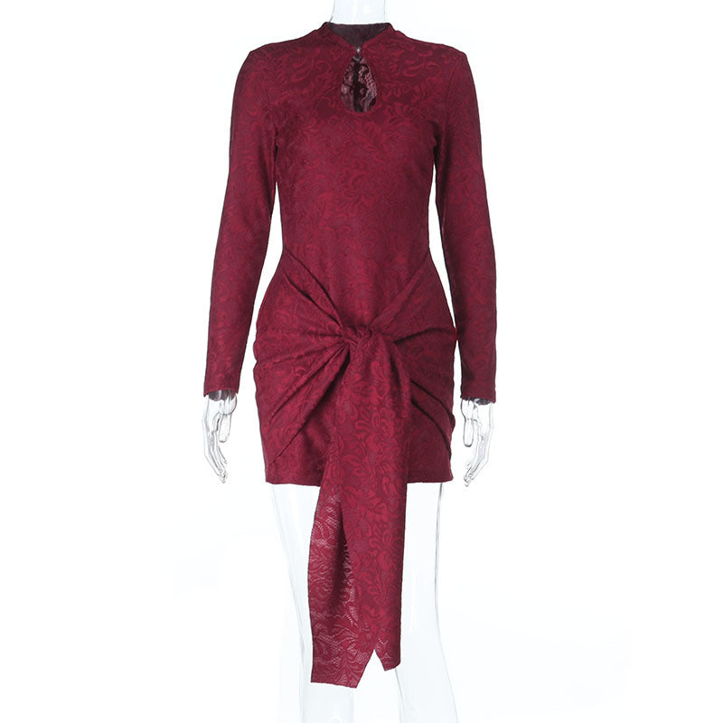 Damen Tailliertes Jacquard-Minikleid mit Drapé-Knoten und Langarm – Avérine