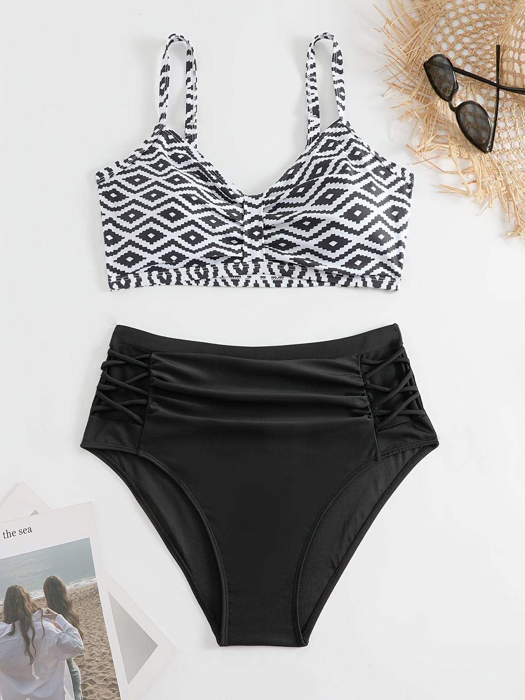 Damen Hochgeschnittener Bikini mit floralen Akzenten und raffinierten Details Echo Archiv