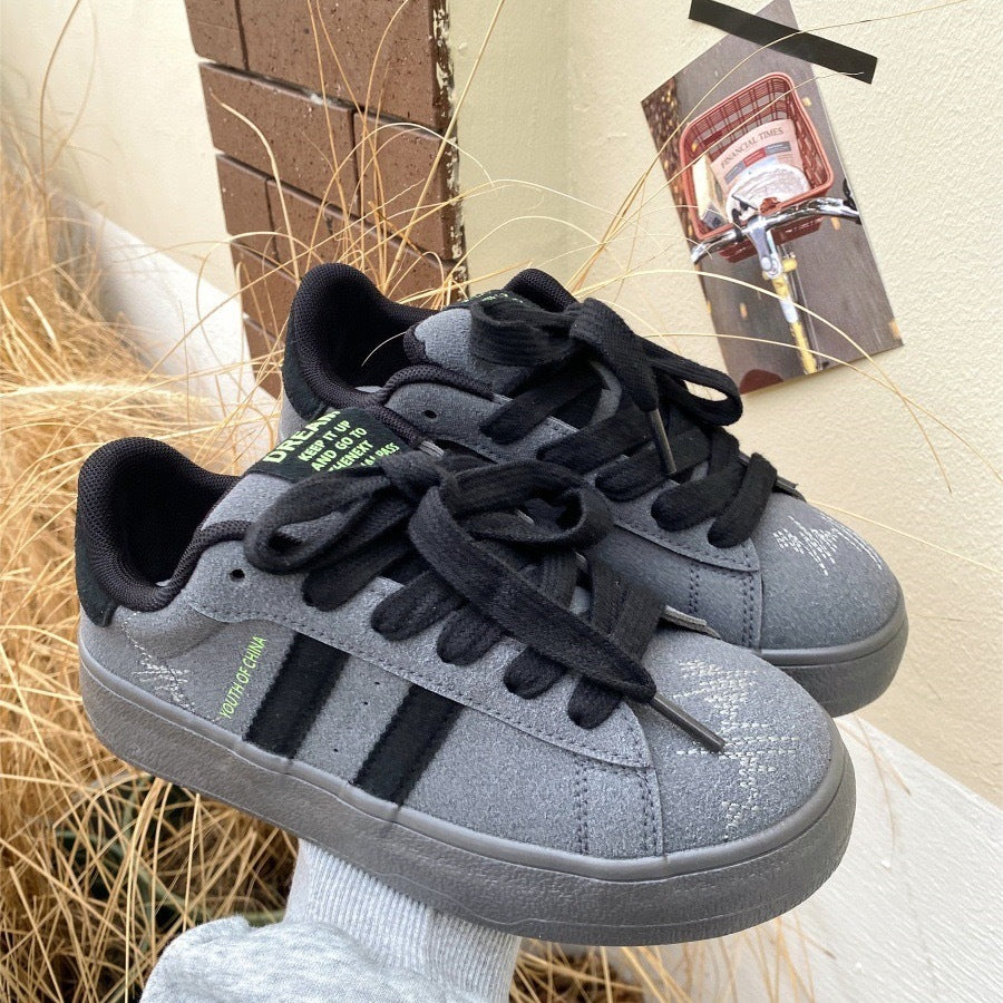Damen Sneaker aus hochwertigem Leder mit modernem Design Echo Archiv