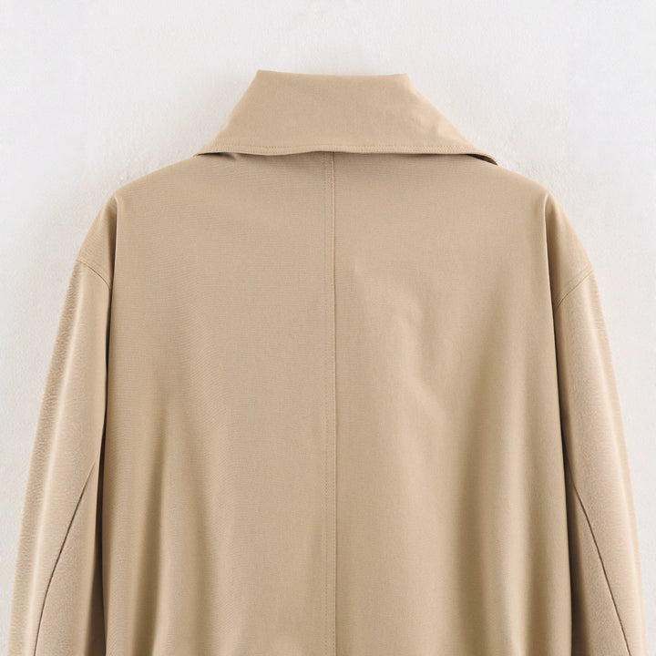 Damen Cropped Taillierte Übergangsjacke mit Bindegürtel und übergroßem Hemdkragen Echoarchiv