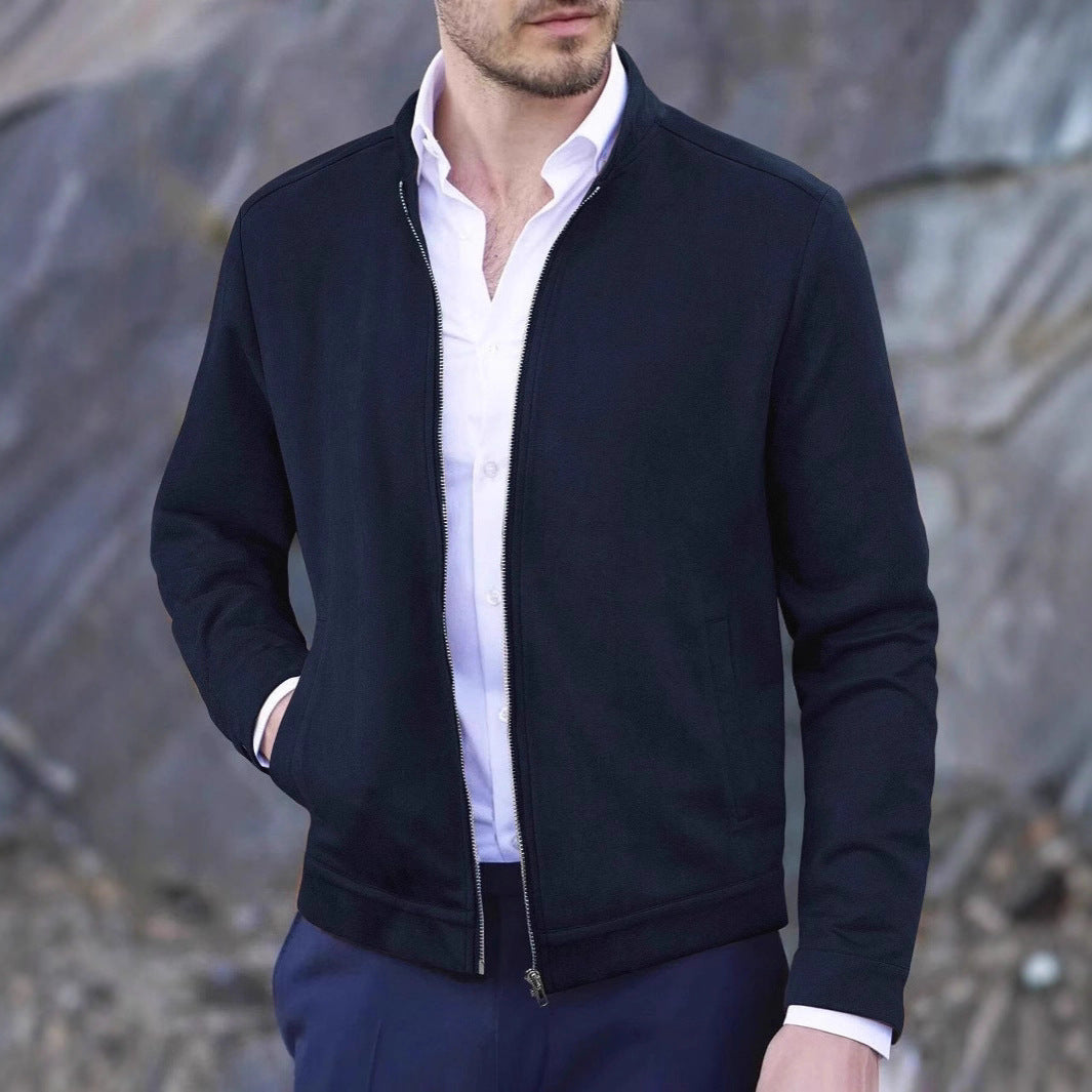 Herren modische Jacke aus weichem Wildlederimitat mit hohem Kragen Echoarchiv
