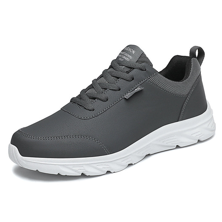 Herren nan schlanker City-Sneaker mit wasserabweisender Kunstlederoberfläche, stoßabsorbierender EVA-Zwischensohle und gepolstertem Fersenkragen Echo Archiv