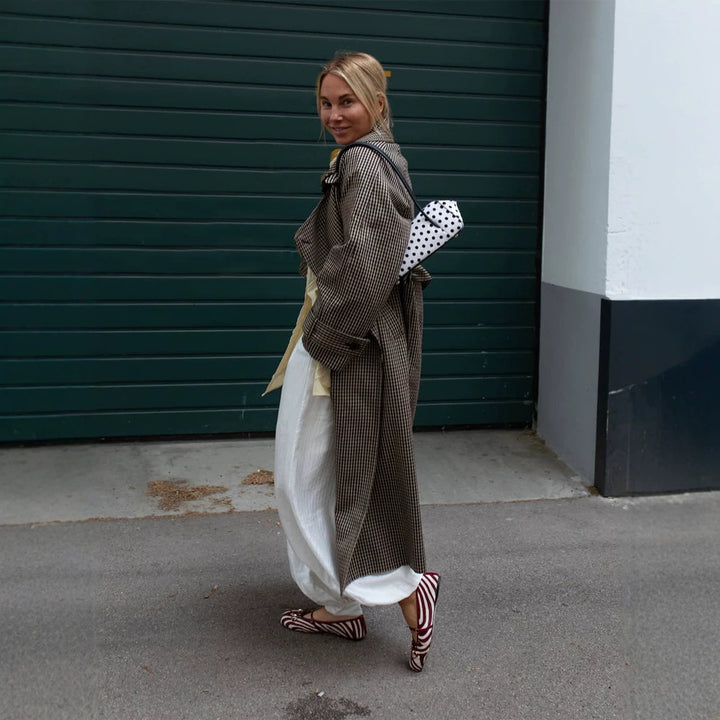 Damen Oversize Mantel im Glencheck mit weitem Revers und fallender Schulterpartie Echoarchiv