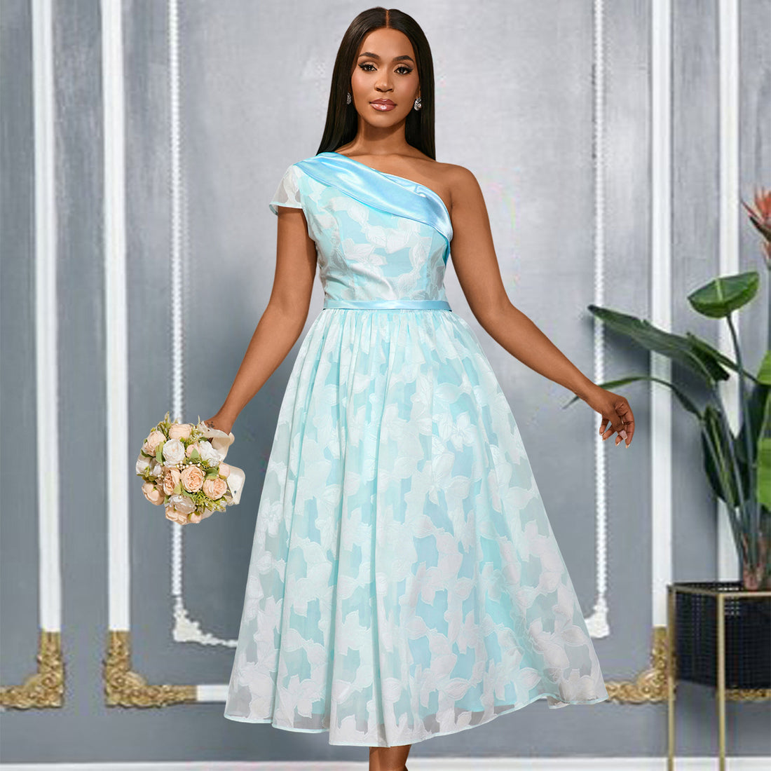 Damen Cocktailkleid mit asymmetrischem Design und floralen Akzenten – Élara