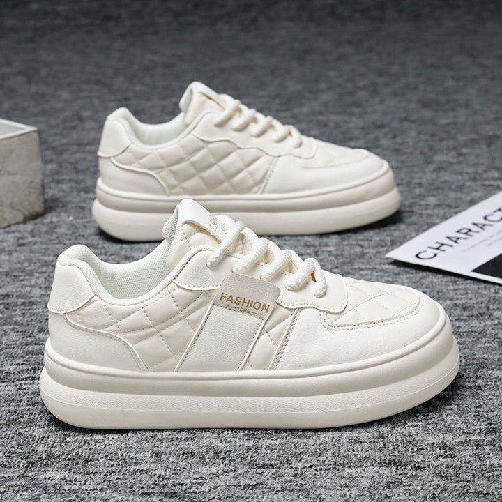 Unisex gestepptes Plateau-Sneaker aus Kunstleder mit gepolstertem Schaft und dämpfender Leichtsohle – Norré