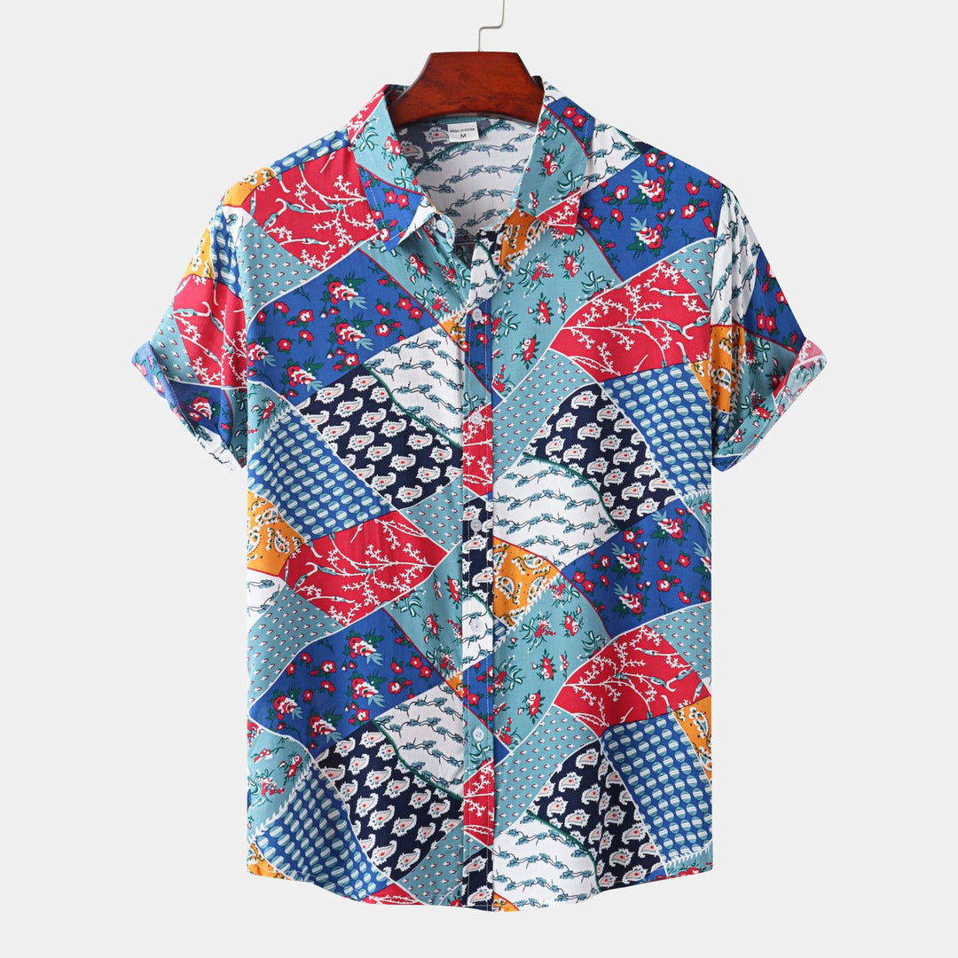 Herren Kurzarmhemd im kreativen Patchwork-Stil mit strukturierten Details Echoarchiv