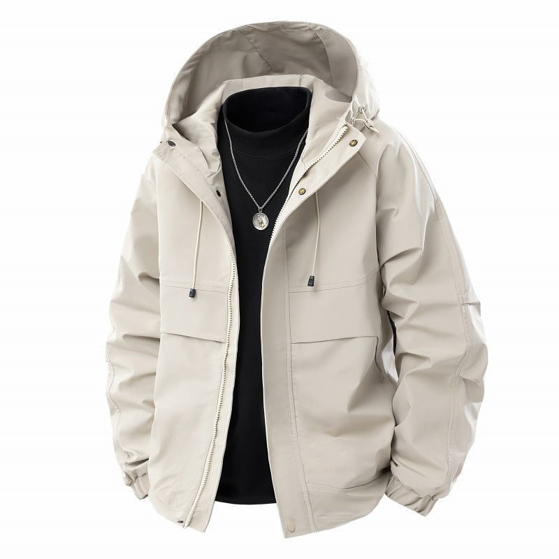 Herren Minimalistischer Tech-Softshell-Parka mit Kapuze, verdecktem Reißverschluss und Cargo-Brusttaschen Echo Archiv