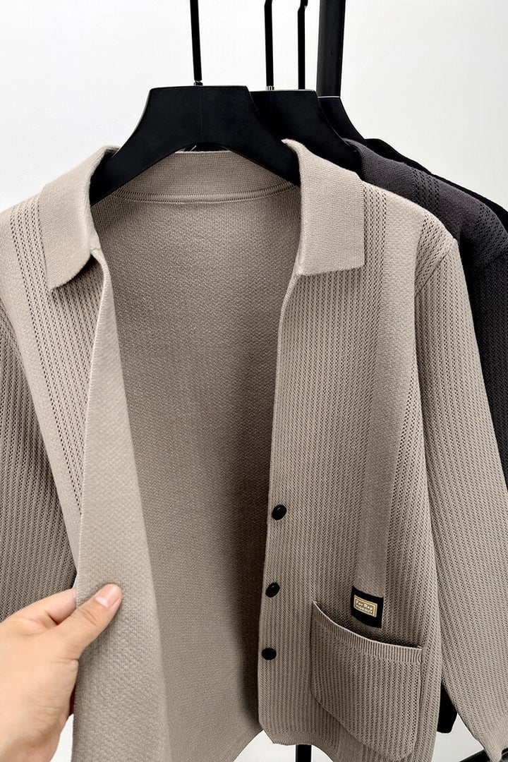 Herren Strickjacke mit hohem Kragen Echoarchiv