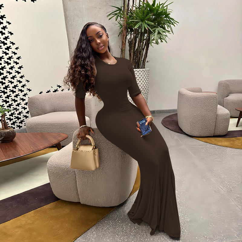 Damen figurbetontes Maxikleid mit Trompetensaum und Dreiviertelärmeln – Avérine