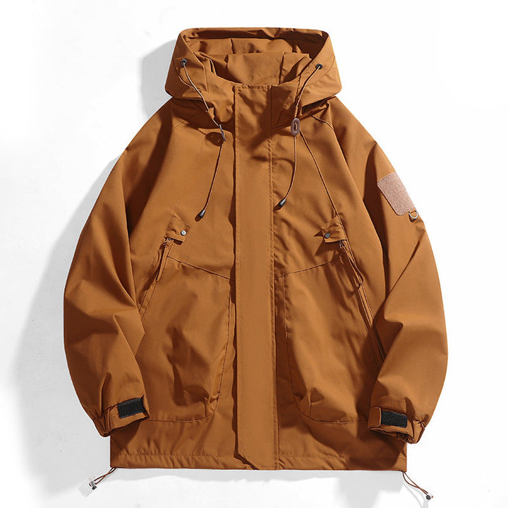 Damen Outdoor-Jacke mit verstellbarer Kapuze und atmungsaktiven Einsätzen Echoarchiv