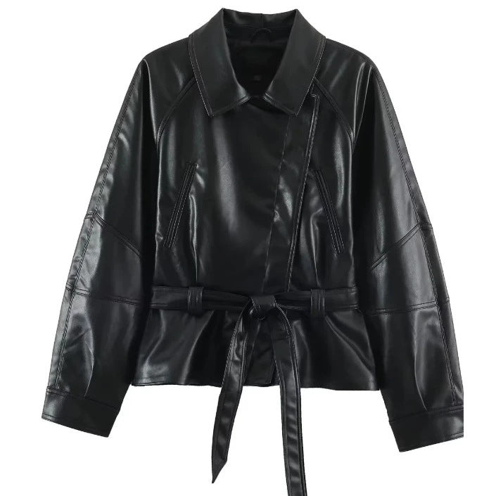 Damen Kurzjacke aus veganem Leder mit Taillengürtel und überschnittenen Schultern Echo Archiv