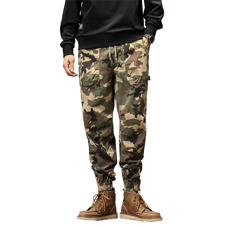 Herren Army‑Utility Cargo‑Jogger aus Baumwoll‑Twill mit aufgesetzten Klapptaschen und elastischen Bündchen Echo Archiv