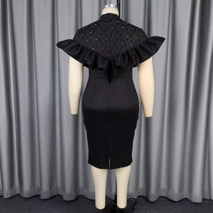 Damen Elegantes Kleid mit Spitzenoberteil und voluminösen Rüschen Echo Archiv