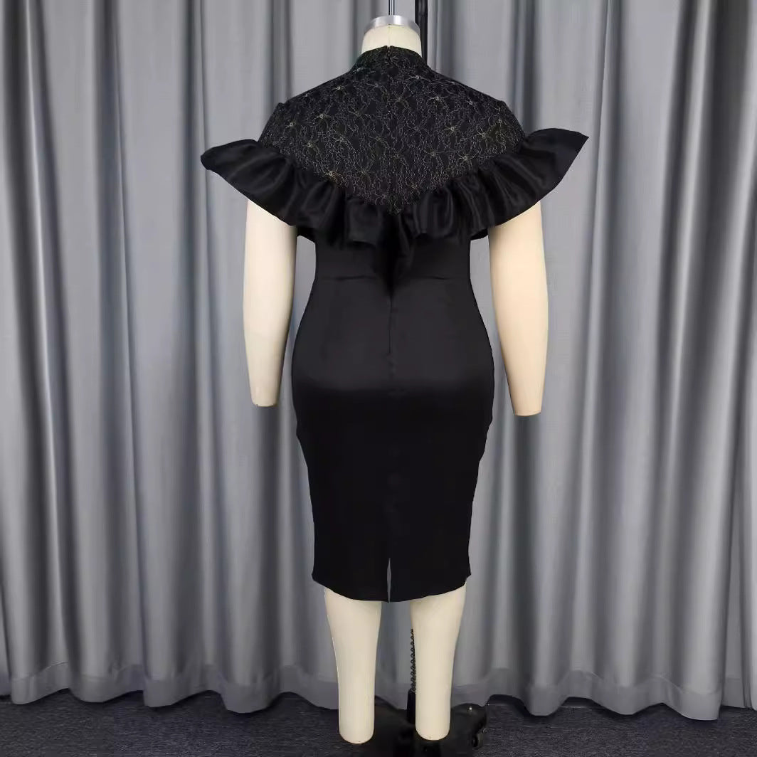 Damen Elegantes Kleid mit Rüschenausschnitt Echo Archiv