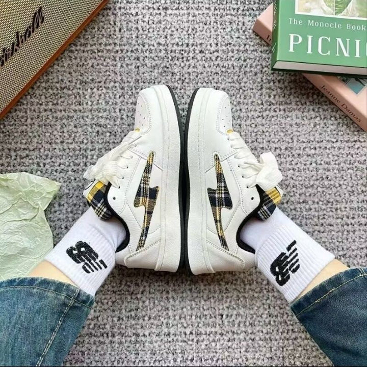 Damen Sneakers im klassischen Heritage-Design mit hochwertigem Obermaterial und Komfortsohle Echo Archiv